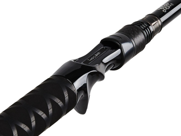 Спиннинг кастинговый Lucky John Black Sense BBS Cast 244 см. 16-70гр (двухчастное)